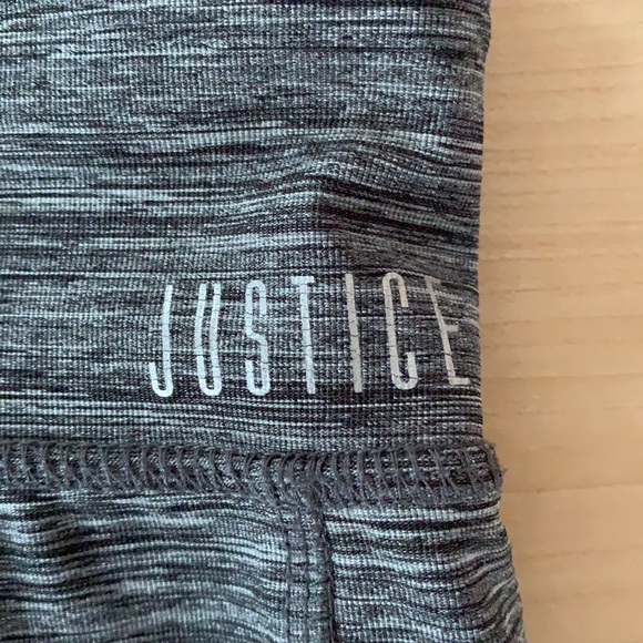 Grey patterned athletic biker shorts - Picture 3 of 5